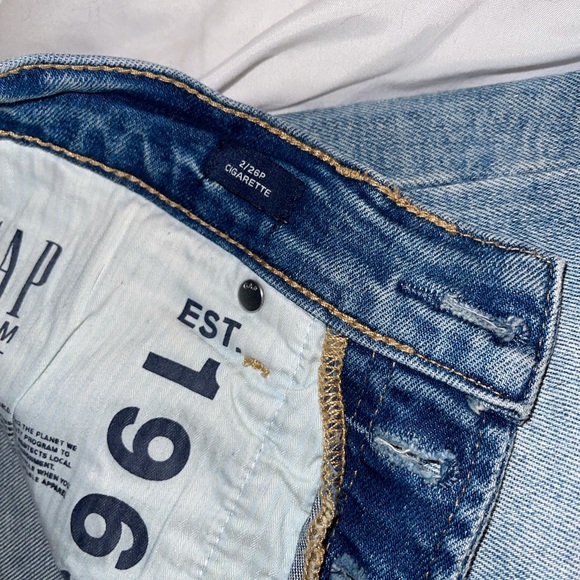 Gap cigarette jeans light  2/26 P - Picture 7 of 9